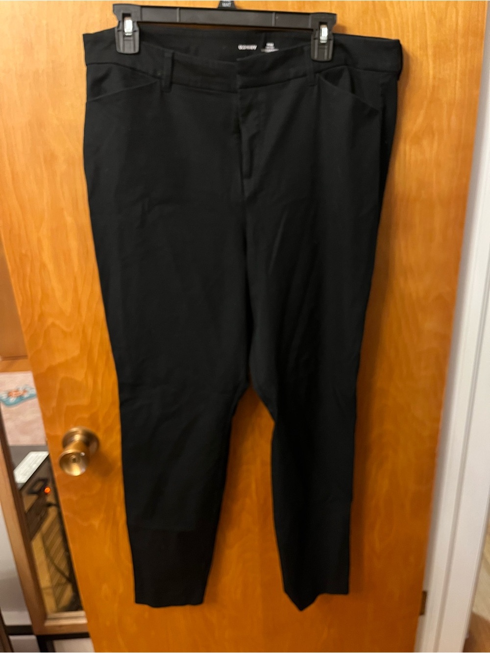 Old Navy Black Women's pixie pant